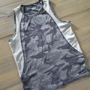 BCG Sleeveless Workout Tshirt Youth Size 8/10 Camo